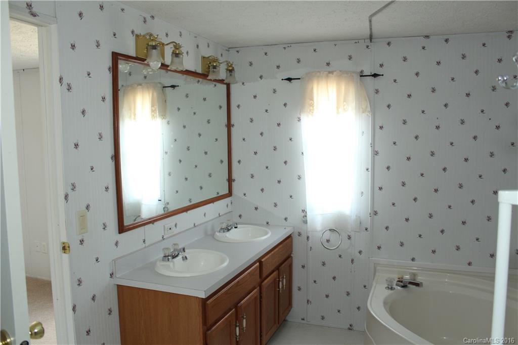 1030 Piedmont Road Rutherfordton, NC 28139 - Photo 9 of 12