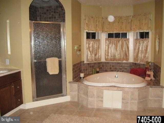 103 Blue Stone Road York, PA 17406 - Photo 14 of 19 Gallery Image 14