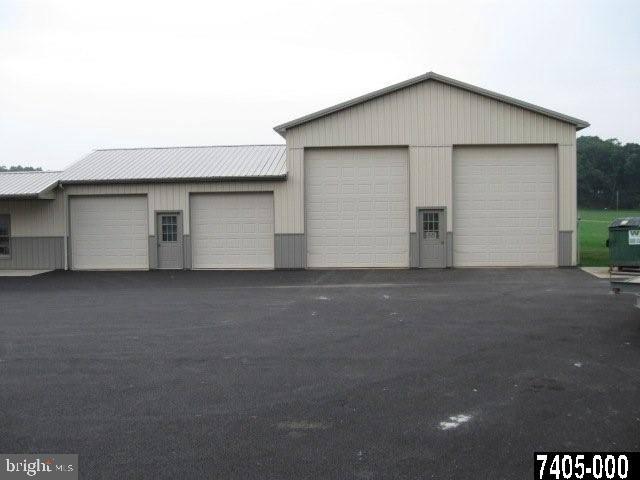 103 Blue Stone Road York, PA 17406 - Photo 18 of 19 Gallery Image 18