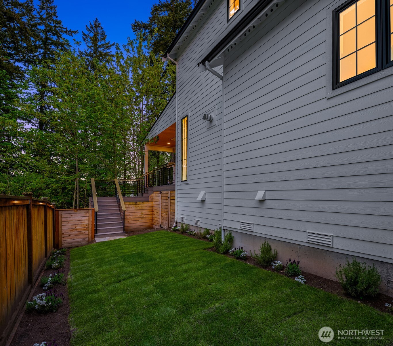 4221 Northeast 27th Place Renton, WA 98059 - Photo 38 of 40
