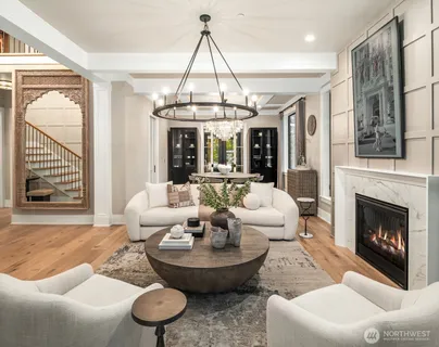 $2,799,888 | 4221 Northeast 27th Place, Renton, WA 98059