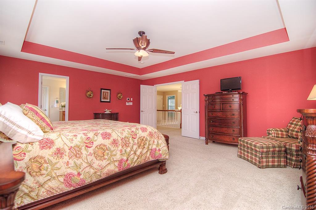 318 Shoreline Parkway Tega Cay, SC 29708 - Photo 14 of 24 Gallery Image 14
