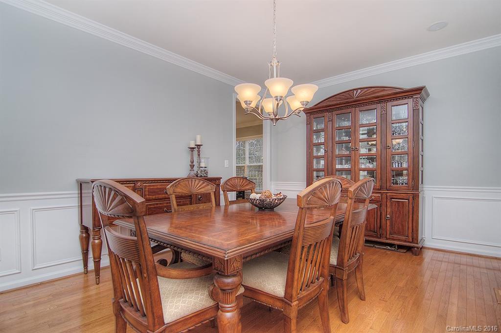 318 Shoreline Parkway Tega Cay, SC 29708 - Photo 4 of 24 Gallery Image 4