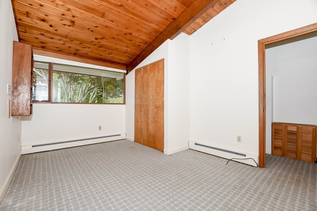 15 Arrowhead Lane Marion, MA 02738 - Photo 24 of 42 an empty room with windows