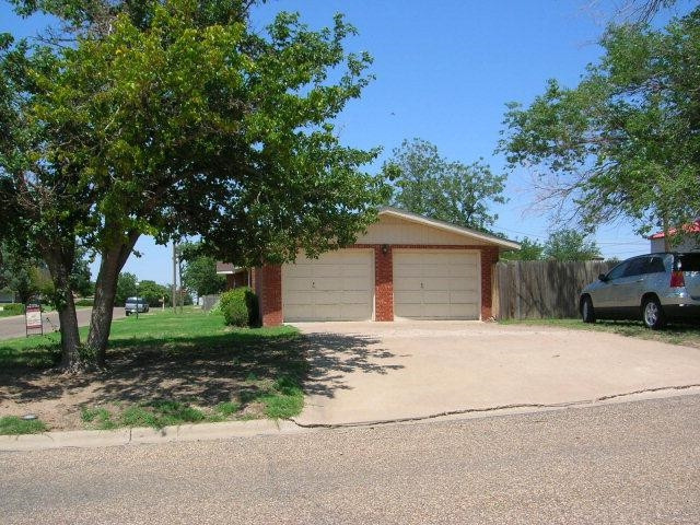 419 West 7th Street Muleshoe, TX 79347 - Photo 2 of 10 Photo 2