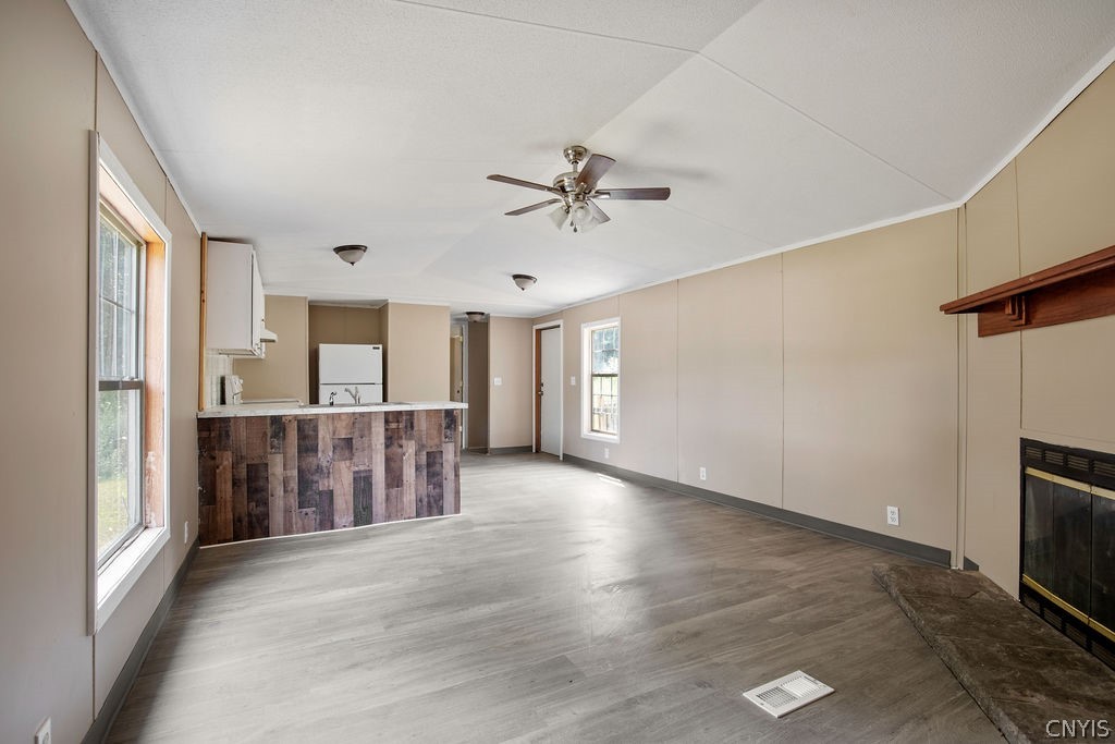 105 Hanley Road Granby, NY 13074 - Photo 10 of 20