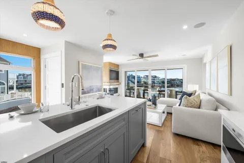 $4,450,000 | 233 West 17th Street, Ocean City, NJ 08226