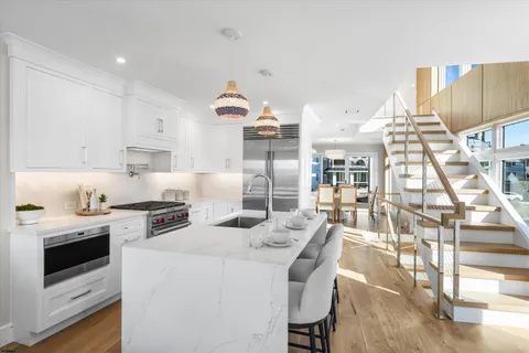 $4,450,000 | 233 West 17th Street, Ocean City, NJ 08226