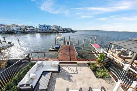 $4,450,000 | 233 West 17th Street, Ocean City, NJ 08226
