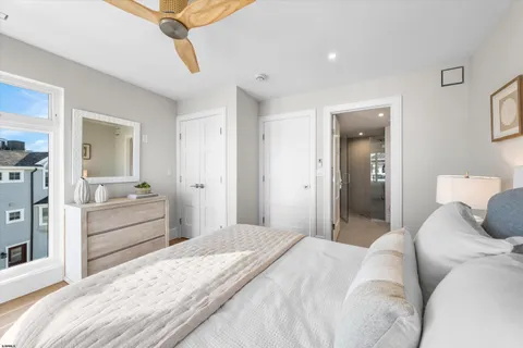 $4,450,000 | 233 West 17th Street, Ocean City, NJ 08226