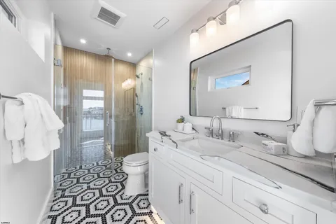 $4,450,000 | 233 West 17th Street, Ocean City, NJ 08226