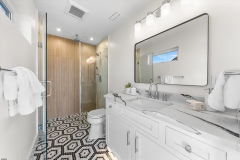 $4,450,000 | 233 West 17th Street, Ocean City, NJ 08226