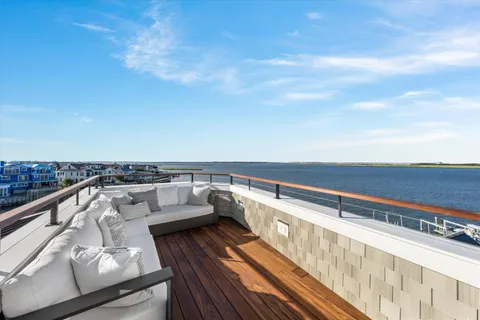 $4,450,000 | 233 West 17th Street, Ocean City, NJ 08226