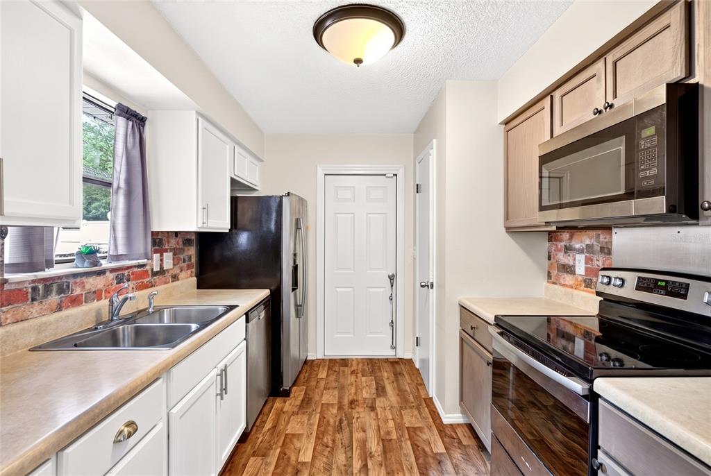 27 Cedar Trace Ocala, FL 34472 - Photo 4 of 18