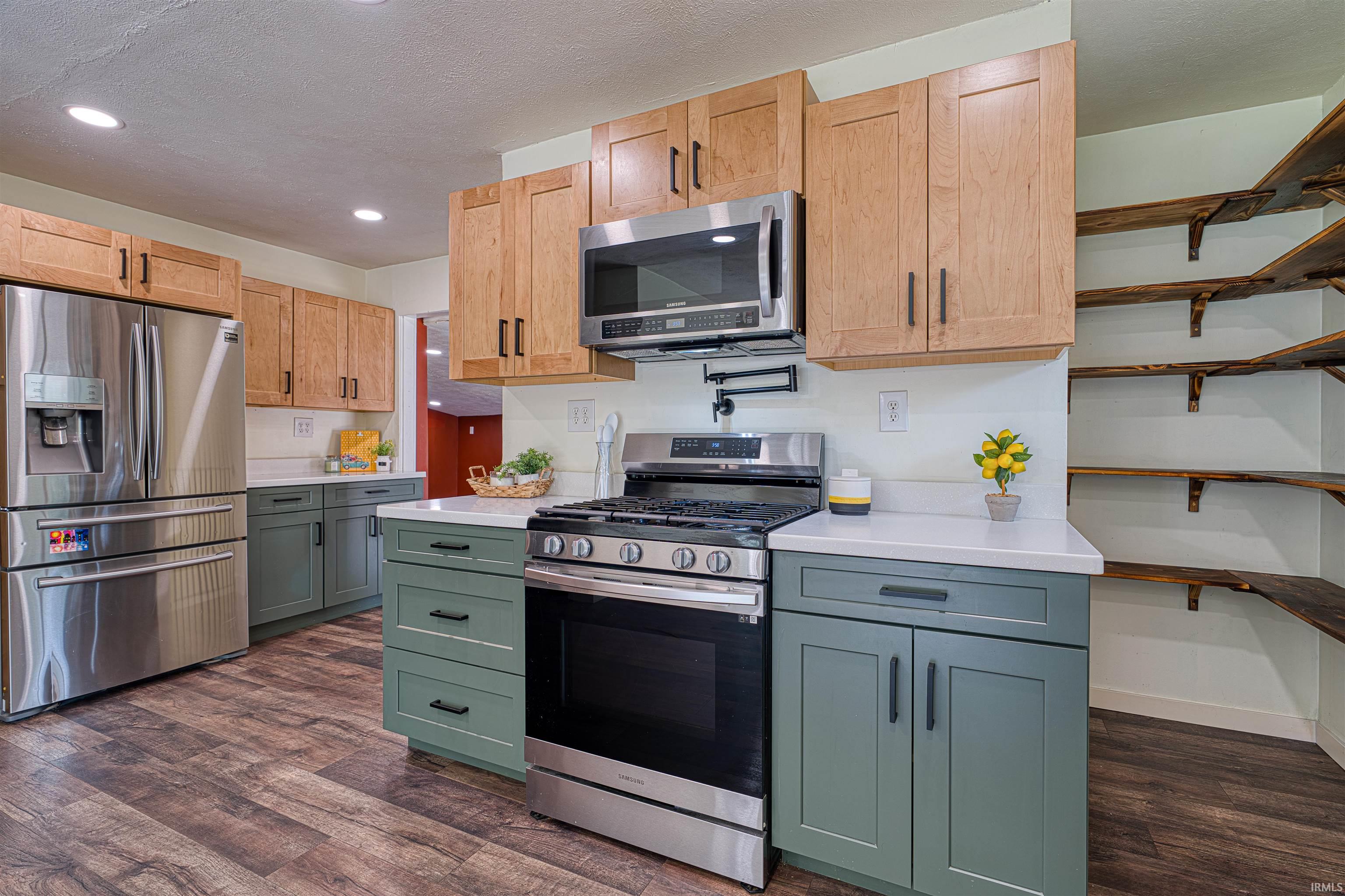 7701 Bartels Road Evansville, IN 47710 - Photo 5 of 32 Gallery Image 5