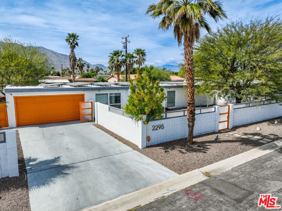 2295 East Nicola Road Palm Springs, CA 92262 - Photo 22 of 23