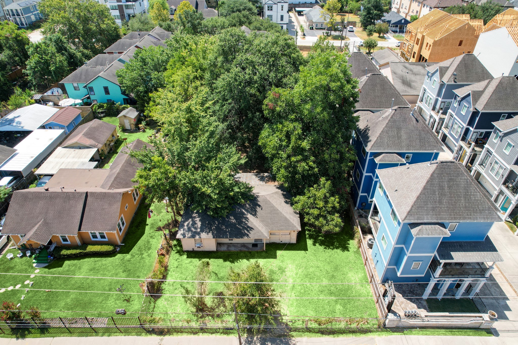 1124 West 23rd Street Houston, TX 77008 - Photo 4 of 10 Aerial view
