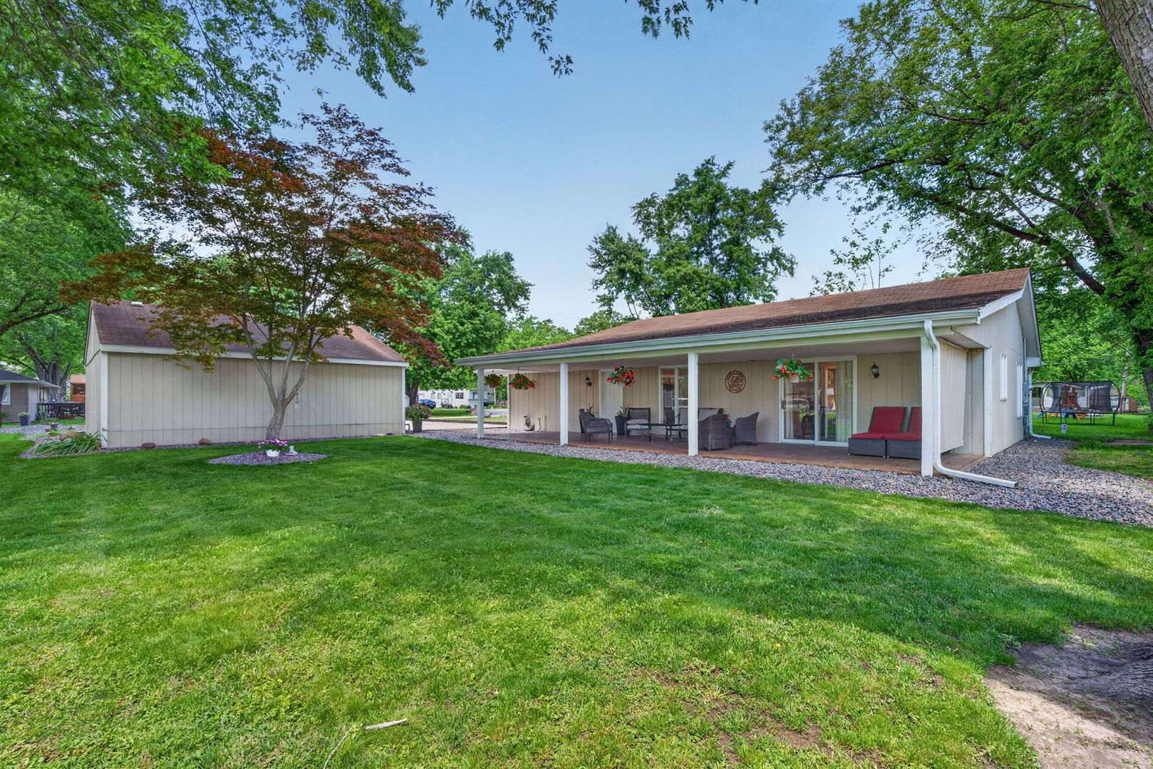 28343 Cedar Lane Wilmington, IL 60481 - Photo 1 of 57