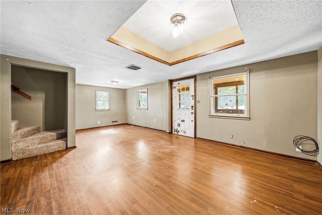 4469 Edson Road Kent, OH 44240 - Photo 12 of 33