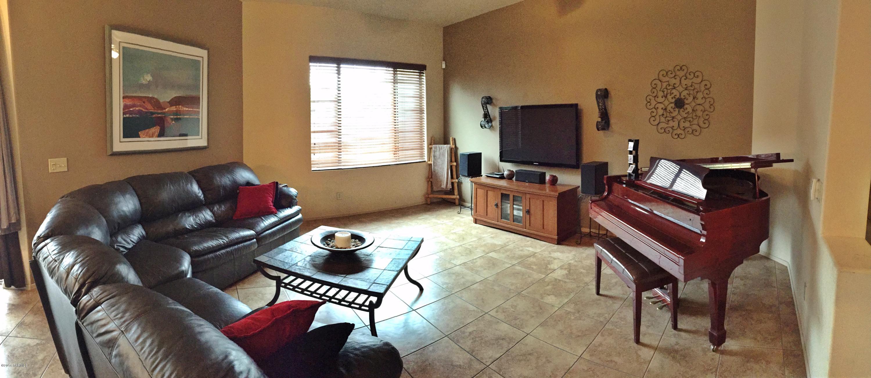 7545 West Pepper Ridge Road Tucson, AZ 85743 - Photo 2 of 11 Gallery Image 2
