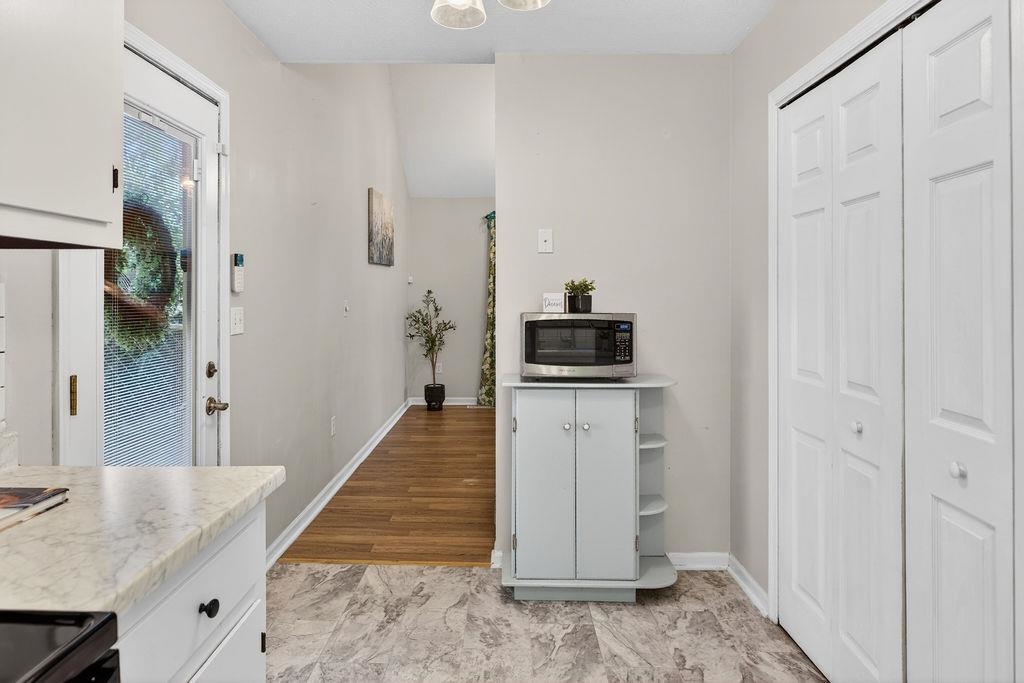 1504 5th Street Waynesboro, VA 22980 - Photo 9 of 33