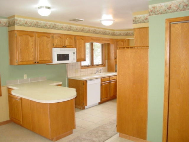 3239 13 Mile Road Northwest Sparta, MI 49345 - Photo 5 of 27 DSC03534