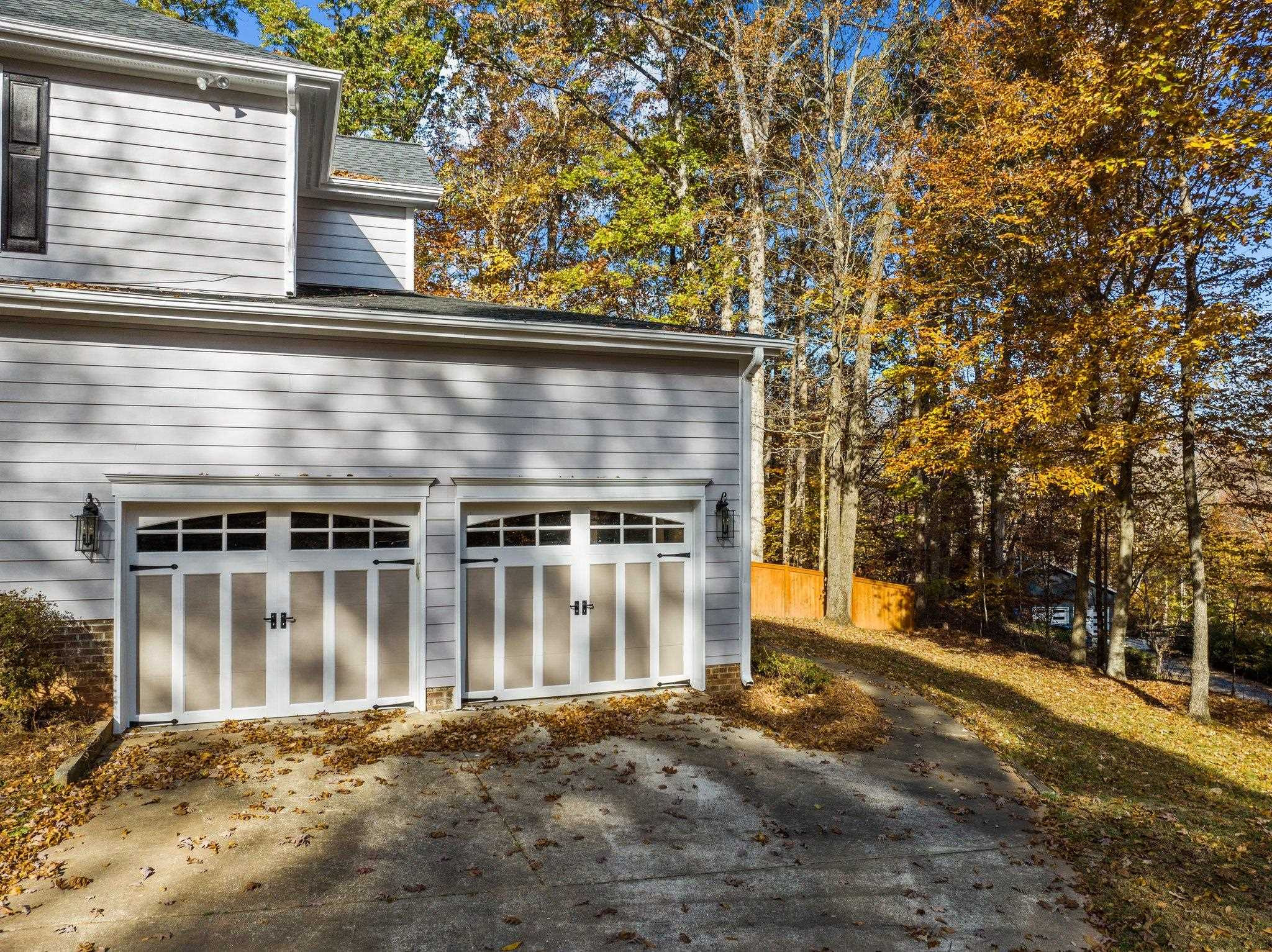 5808 Glenfiddich Way Raleigh, NC 27613 - Photo 5 of 64 front view of a house with a yard