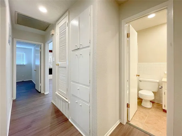 $2,250 | 11807 Knights Bridge, Austin, TX 78759