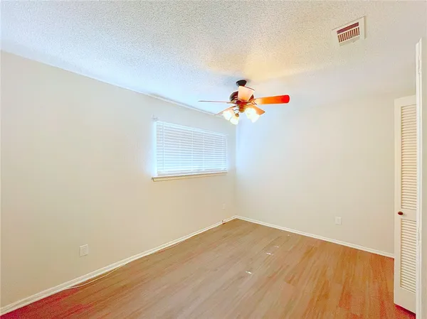 $2,250 | 11807 Knights Bridge, Austin, TX 78759