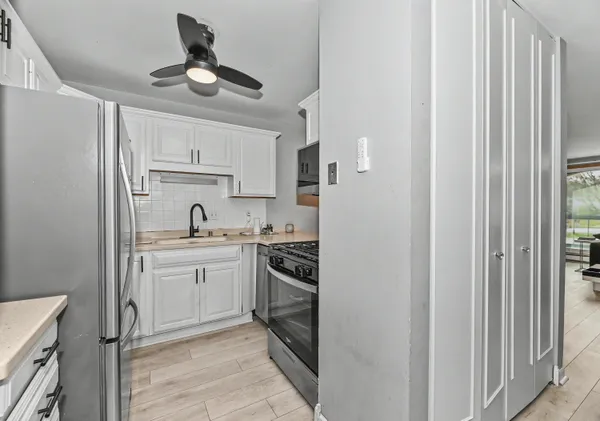 $169,900 | 11926 West Mill Road, Unit 4, Milwaukee, WI 53225