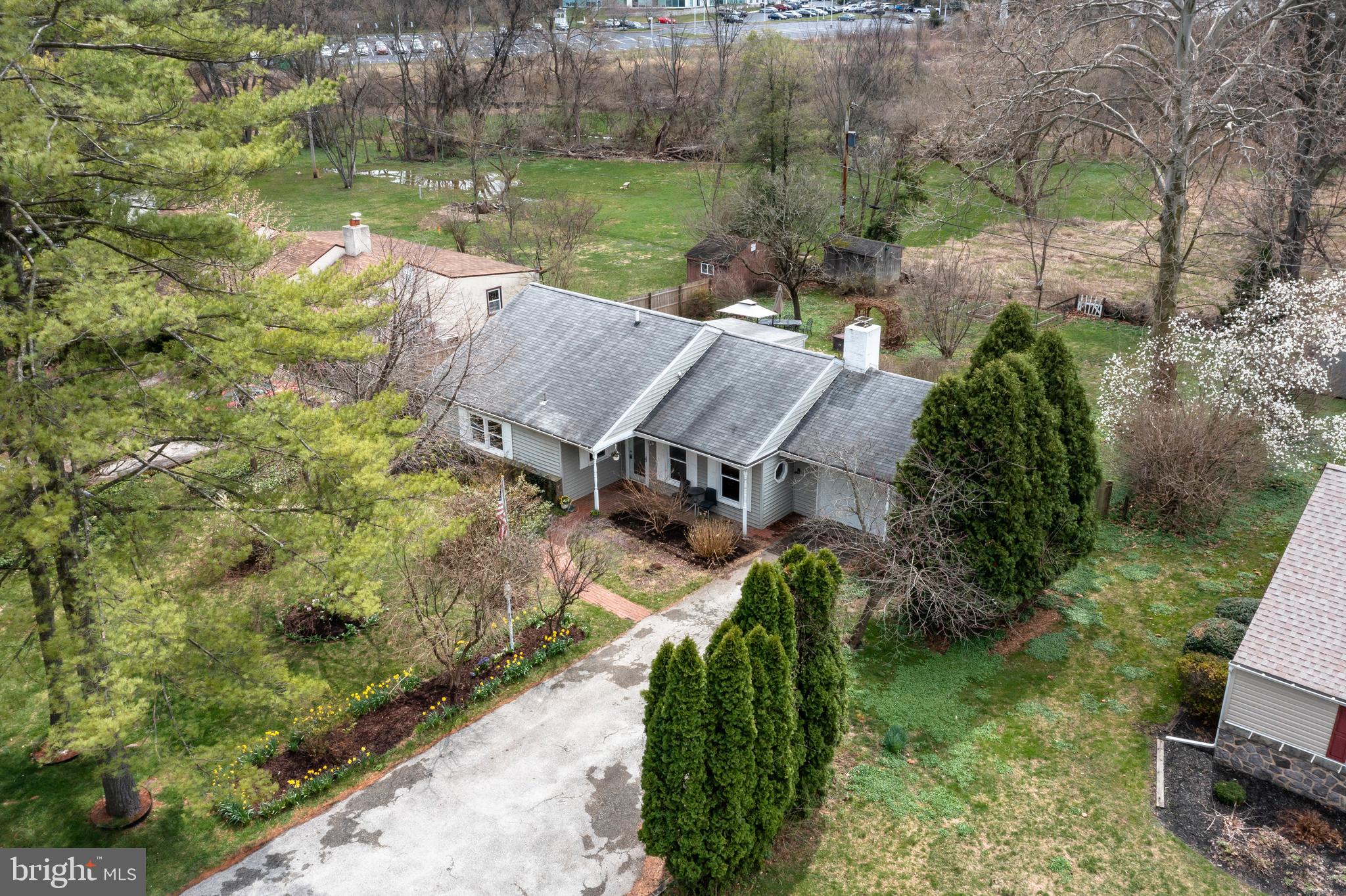 84 Conestoga Road Malvern, PA 19355 - Photo 10 of 41 Aerial view of driveway