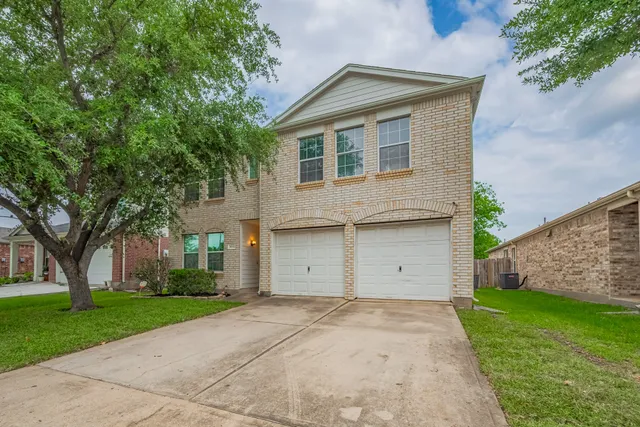 $305,000 | 14910 Sugar Crystal Court, Sugar Land, TX 77498