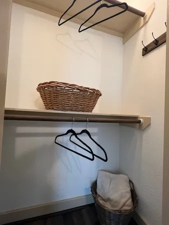 $1,550 | 4709 Park Drive, Houston, TX 77023