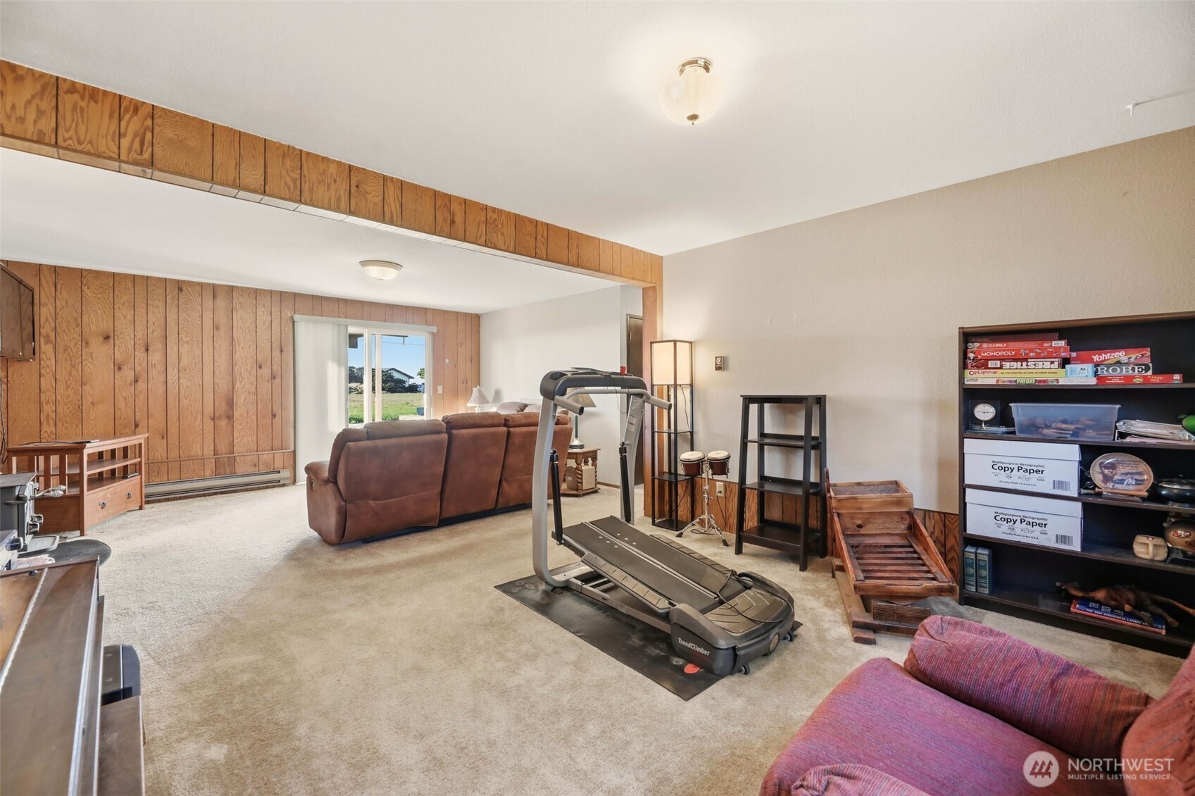 1975 Island View Road Oak Harbor, WA 98277 - Photo 25 of 40 Gallery Image 25
