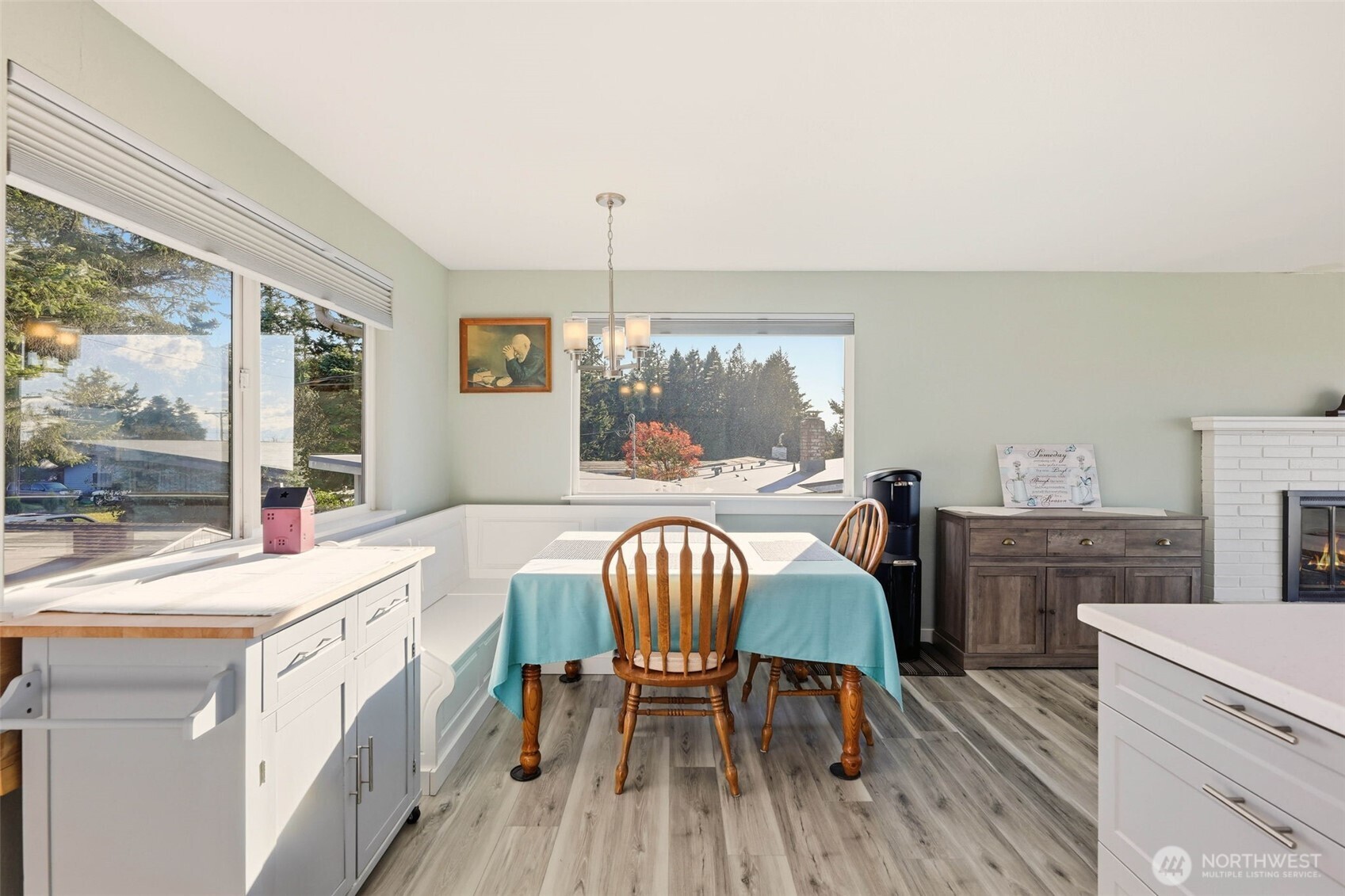 1975 Island View Road Oak Harbor, WA 98277 - Photo 8 of 40 Gallery Image 8