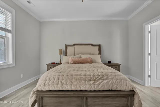 $394,600 | 508 Diamond Ridge Court, Hubert, NC 28539