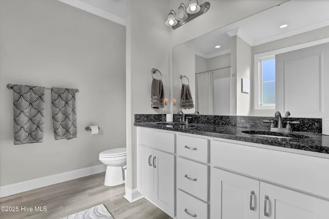 $394,600 | 508 Diamond Ridge Court, Hubert, NC 28539