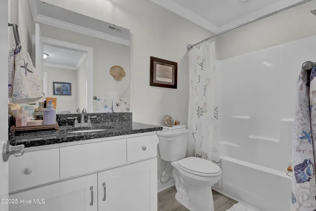 $394,600 | 508 Diamond Ridge Court, Hubert, NC 28539