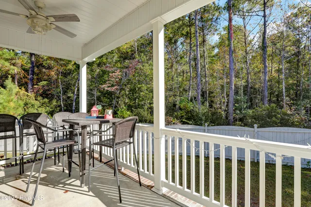 $394,600 | 508 Diamond Ridge Court, Hubert, NC 28539