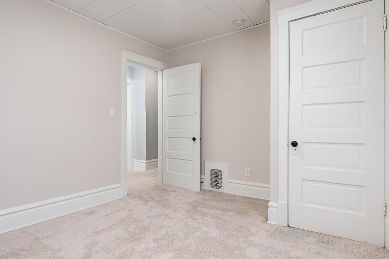 1015 Prairie Avenue Beloit, WI 53511 - Photo 38 of 47