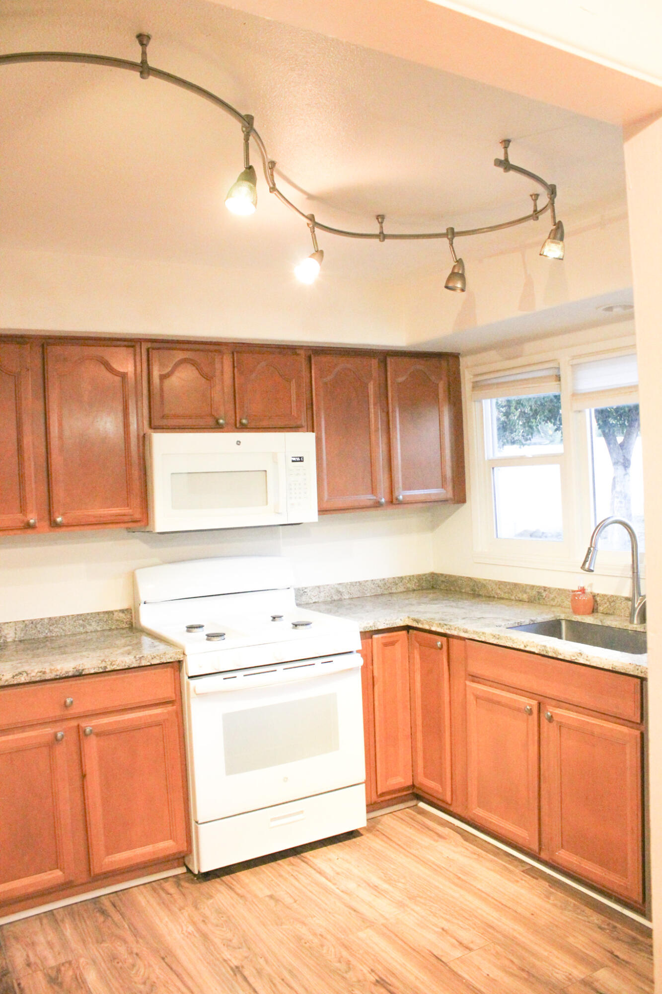 1710 Luning Street Red Bluff, CA 96080 - Photo 22 of 32 IMG_2929