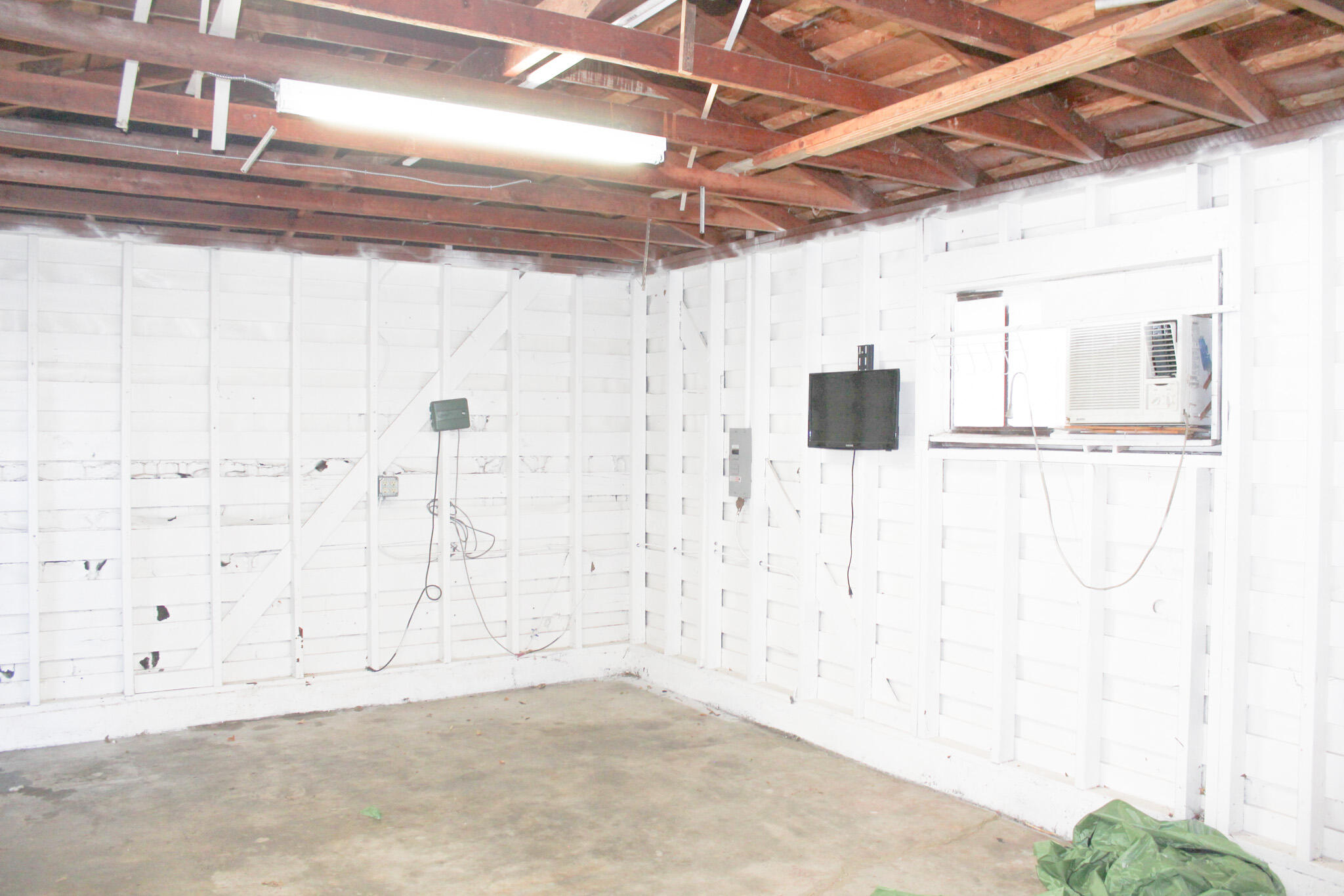 1710 Luning Street Red Bluff, CA 96080 - Photo 26 of 32 IMG_2937