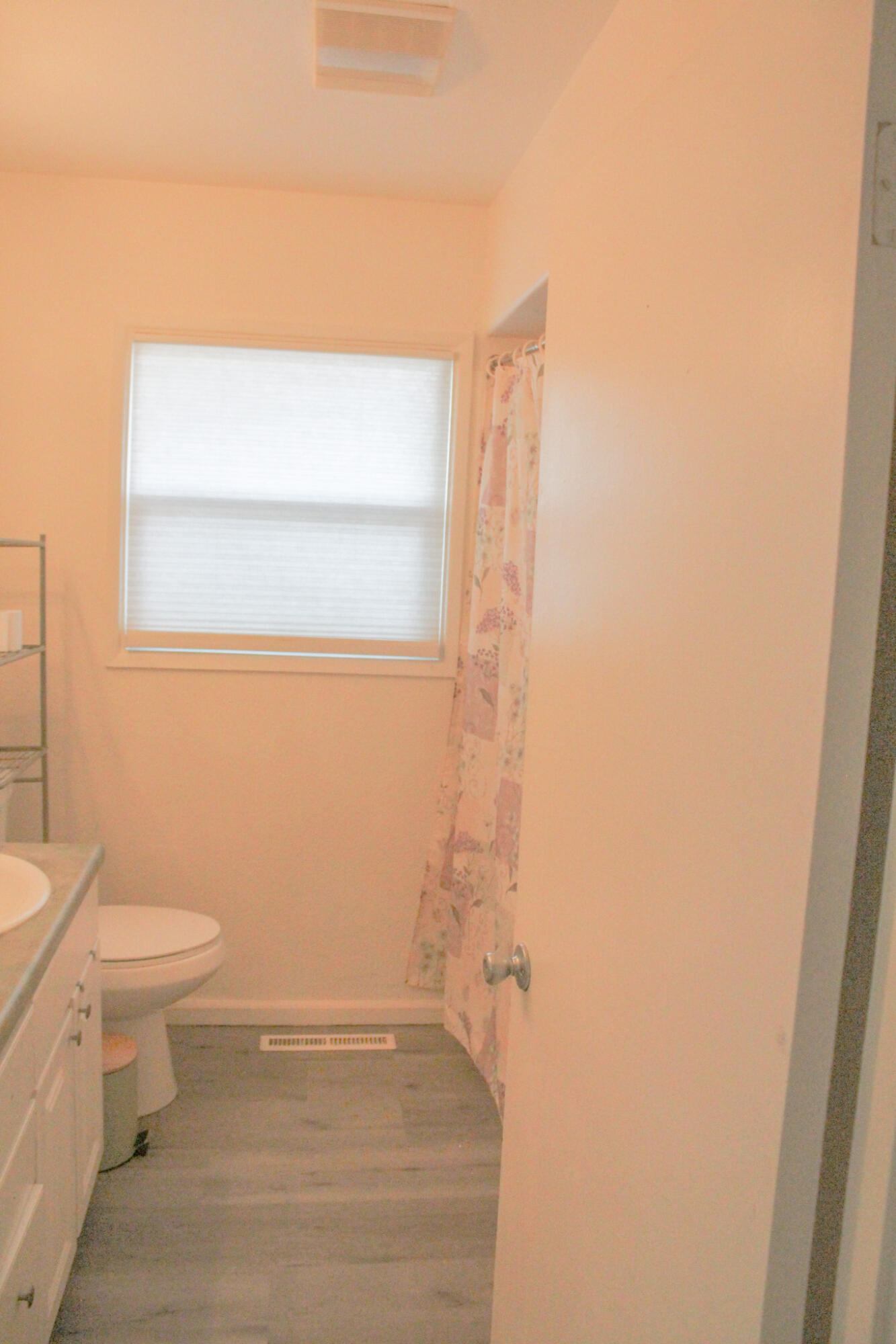 1710 Luning Street Red Bluff, CA 96080 - Photo 5 of 32 IMG_2910