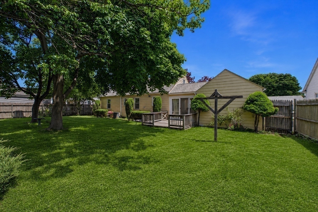 85 2nd Street Pawtucket, RI 02861 - Photo 25 of 26