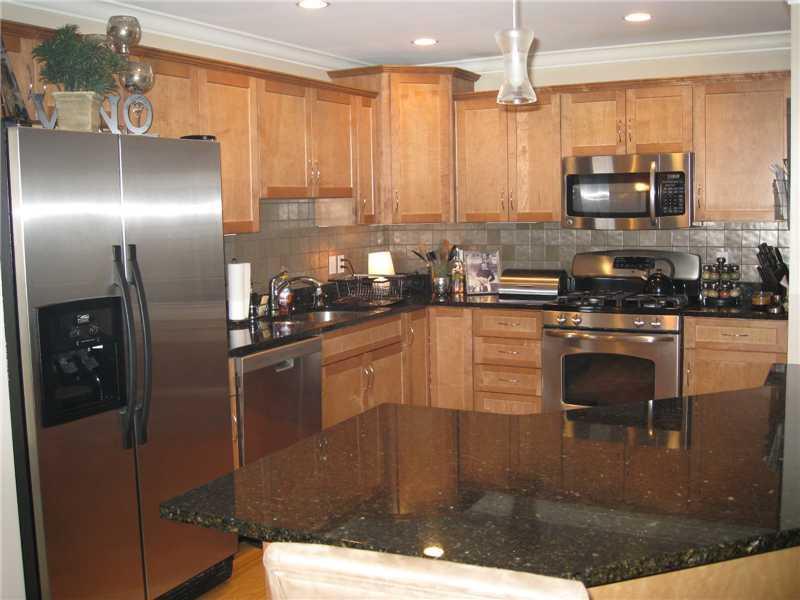 95 Ridge Road, Unit 95 Portland, ME 04103 - Photo 8 of 22 Kitchen.