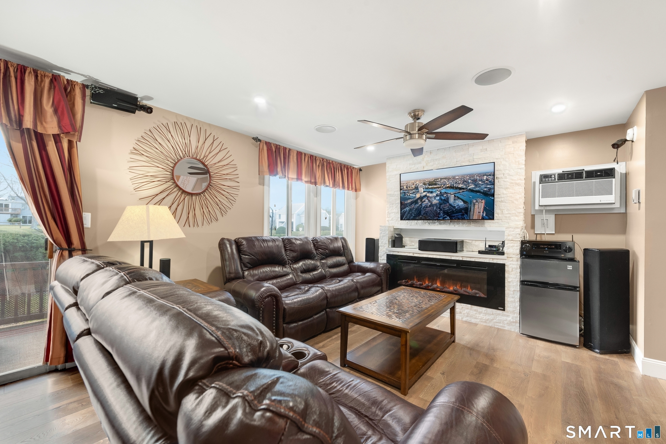 34 Cinnamon Spring, Unit 34 South Windsor, CT 06074 - Photo 3 of 19