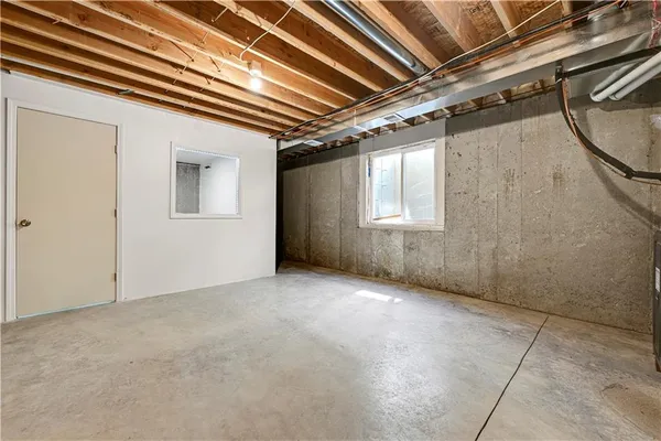 $335,000 | 3336 Tracy Avenue, Kansas City, MO 64109