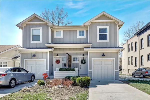 $335,000 | 3336 Tracy Avenue, Kansas City, MO 64109