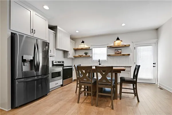 $335,000 | 3336 Tracy Avenue, Kansas City, MO 64109