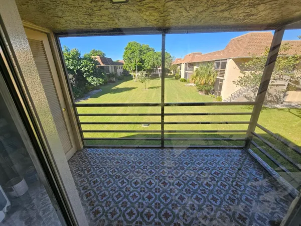 $2,100 | 1301 Northwest 12th Avenue, Unit 415A, Boca Raton, FL 33486